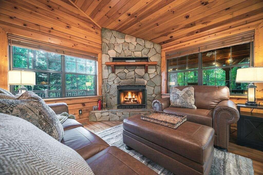 2 bedroom, 1 bathroom single family residence for sale at 157 Sunrise Lane, Blue Ridge, GA 30513 — photo 6