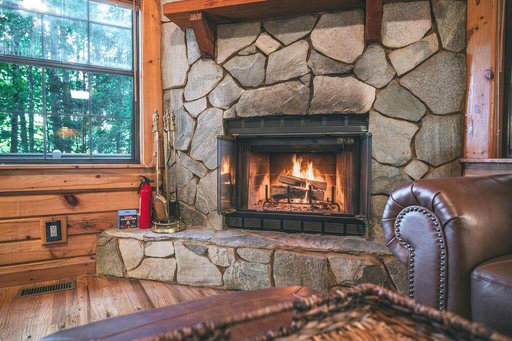 2 bedroom, 1 bathroom single family residence for sale at 157 Sunrise Lane, Blue Ridge, GA 30513 — photo 8