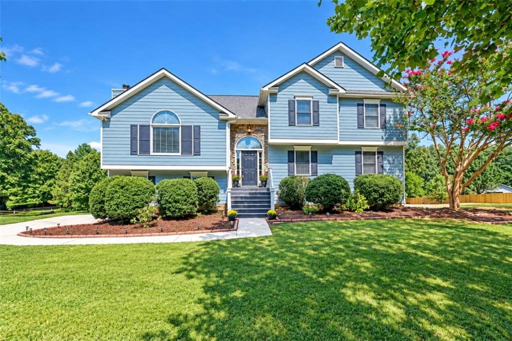 4 bedroom, 3 bathroom, 2,378 sq ft single family residence for sale at 200 Fate Conn Road, Canton, GA 30114