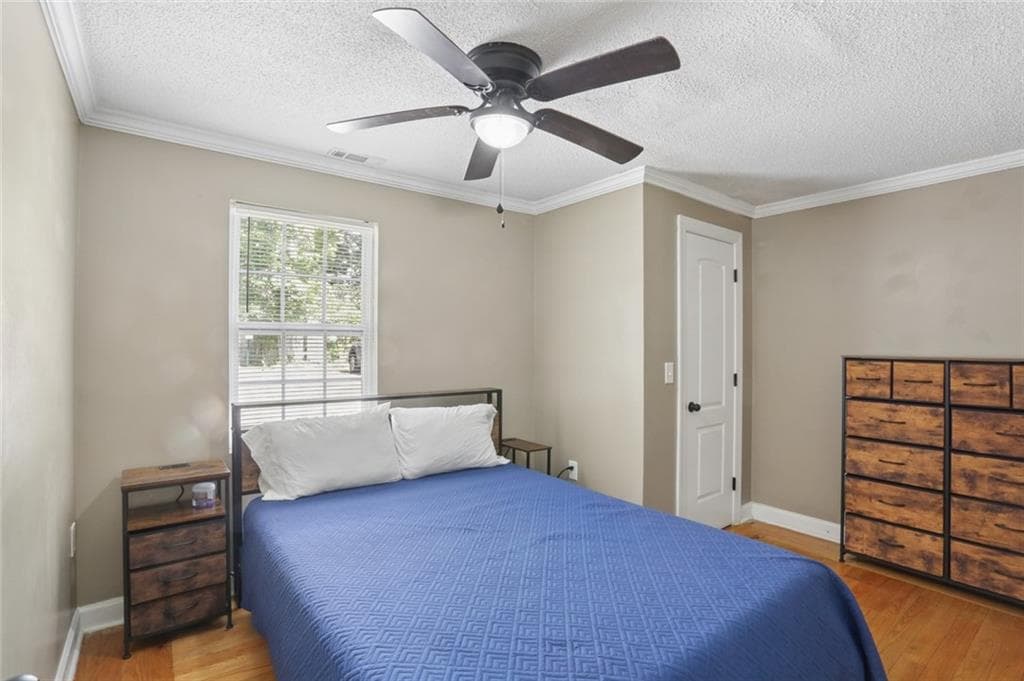 3 bedroom, 1 bathroom, 1,000 sq ft triplex for rent at 891 N Eugenia Place A, Atlanta, GA 30318 for $1,595 a month — photo 10