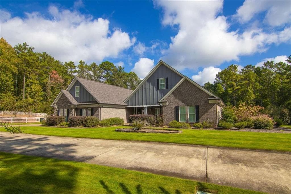 4 bedroom, 5 bathroom, 4,977 sq ft single family residence for sale at 21921 Highway 0315, Waverly Hall, GA 31831 — photo 6
