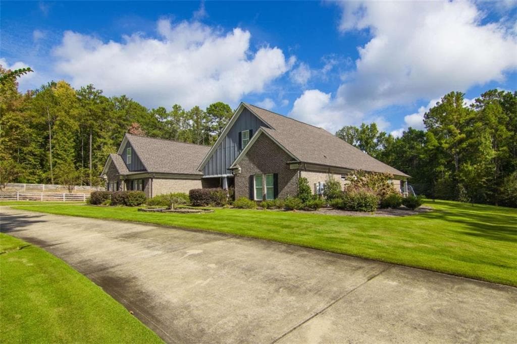 4 bedroom, 5 bathroom, 4,977 sq ft single family residence for sale at 21921 Highway 0315, Waverly Hall, GA 31831 — photo 7