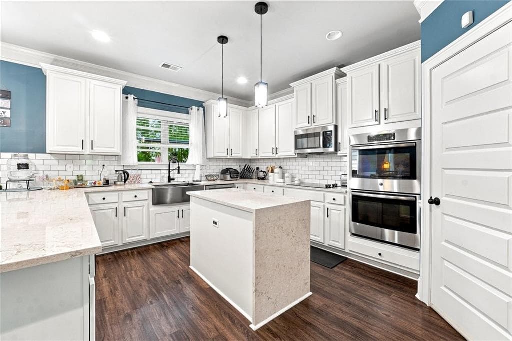 5 bedroom, 4 bathroom, 3,366 sq ft single family residence for sale at 612 Baffling Lane, Fairburn, GA 30213 — photo 10