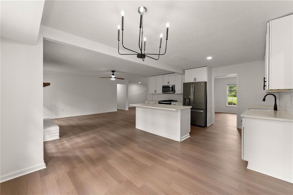 4 bedroom, 3 bathroom, 2,164 sq ft single family residence for sale at 570 Cedar Creek Drive, Athens, GA 30605 — photo 3