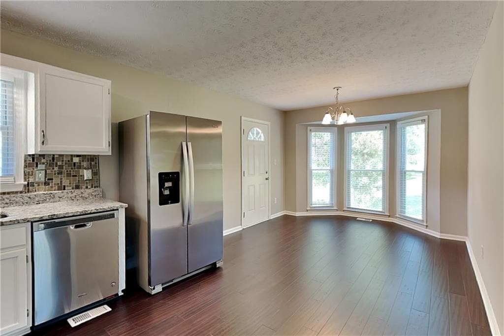3 bedroom, 2 bathroom, 1,221 sq ft single family residence for rent at 19 Joy Drive, Douglasville, GA 30134 for $1,790 a month — photo 5