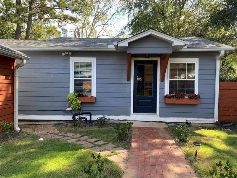 2 bedroom, 1 bathroom, 662 sq ft single family residence for rent at 1391 SE Smith Street B, Atlanta, GA 30316 for $1,500 a month — photo 1 of 12