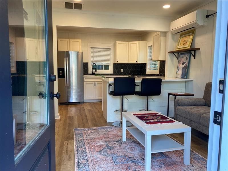 2 bedroom, 1 bathroom, 662 sq ft single family residence for rent at 1391 SE Smith Street B, Atlanta, GA 30316 for $1,500 a month — photo 2