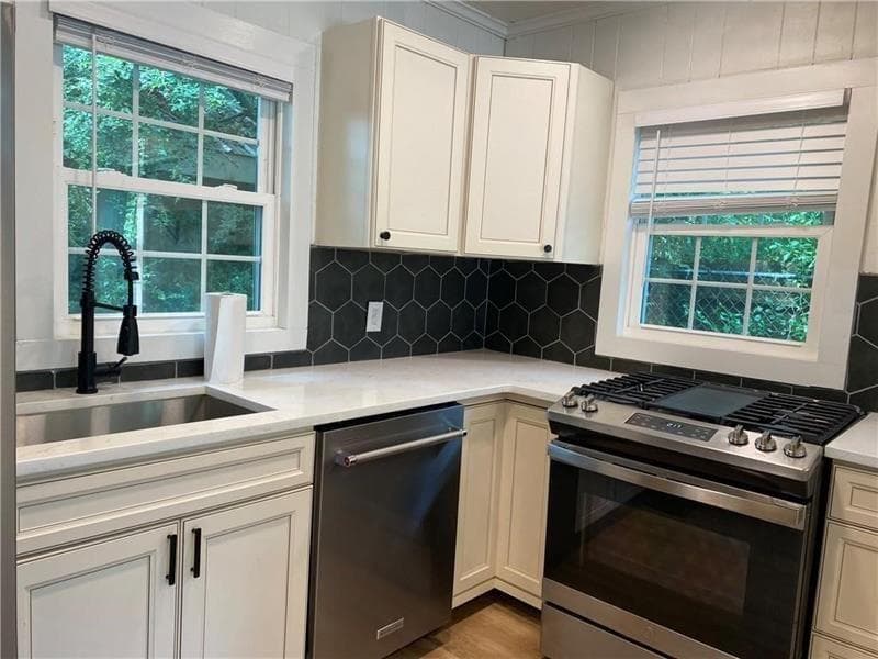 2 bedroom, 1 bathroom, 662 sq ft single family residence for rent at 1391 SE Smith Street B, Atlanta, GA 30316 for $1,500 a month — photo 7