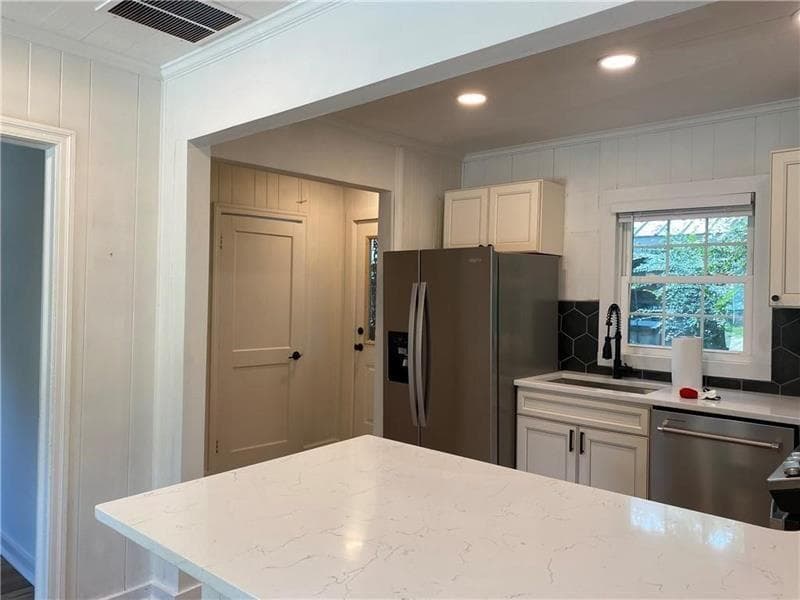 2 bedroom, 1 bathroom, 662 sq ft single family residence for rent at 1391 SE Smith Street B, Atlanta, GA 30316 for $1,500 a month — photo 8