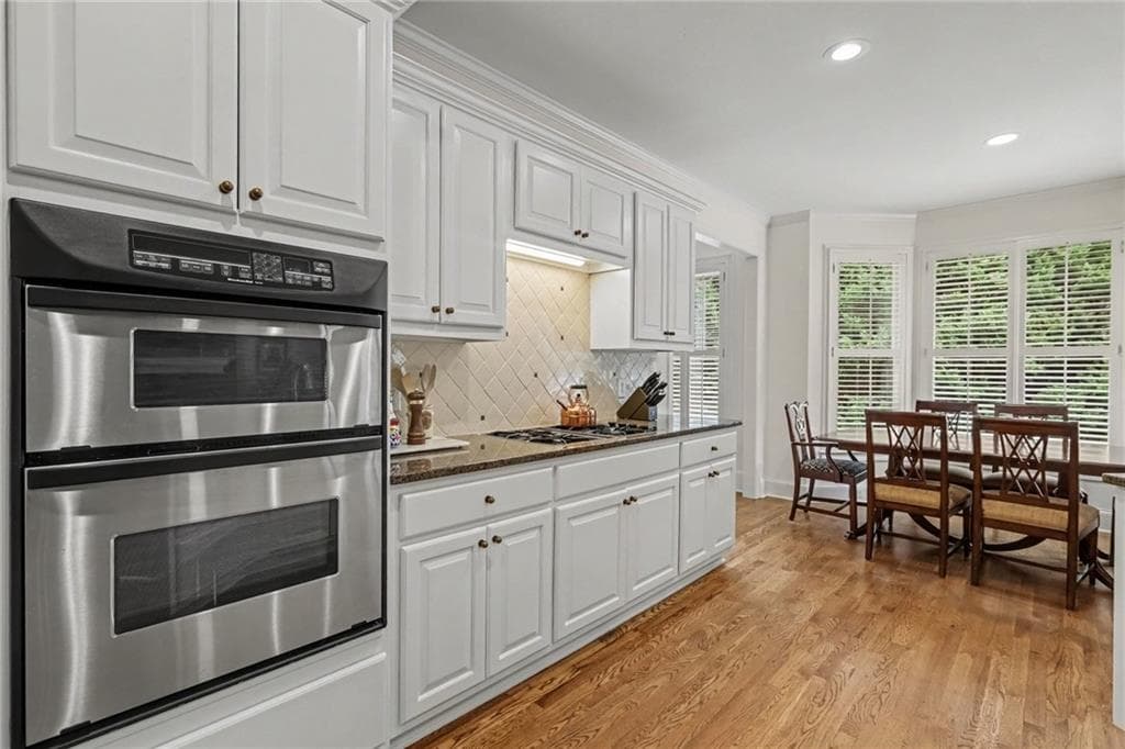 5 bedroom, 4 bathroom, 3,728 sq ft single family residence for sale at 3509 Estates Lane, Smyrna, GA 30080 — photo 10