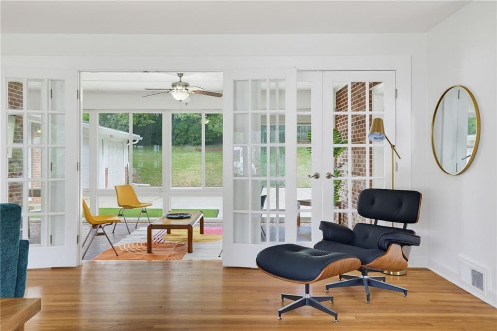3 bedroom, 2 bathroom, 2,216 sq ft single family residence for sale at 1468 Lavista Road, Atlanta, GA 30324 — photo 8