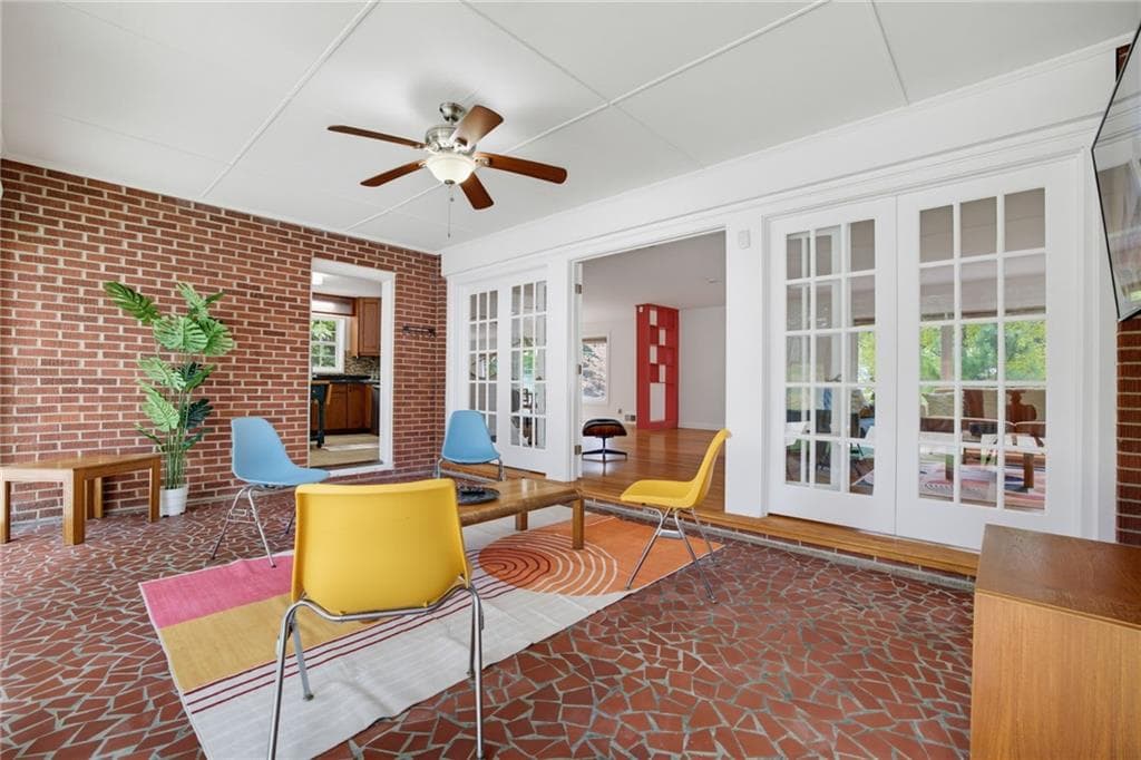 3 bedroom, 2 bathroom, 2,216 sq ft single family residence for sale at 1468 Lavista Road, Atlanta, GA 30324 — photo 10