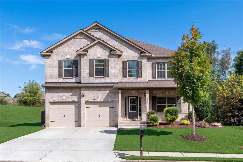 4 bedroom, 3 bathroom, 2,436 sq ft single family residence for sale at 5530 Banner Boulevard, Cumming, GA 30028