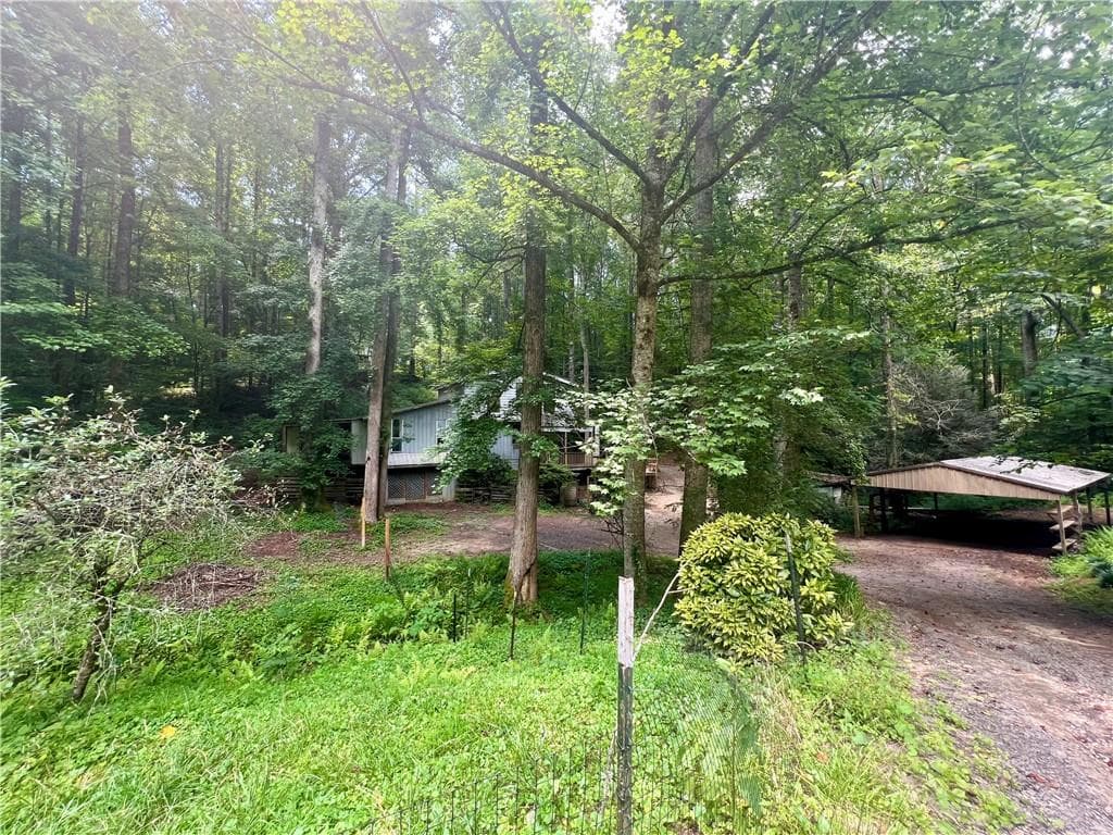 3 bedroom, 1 bathroom, 1,655 sq ft single family residence for sale at 345 Banner Circle, Ellijay, GA 30540 — photo 4