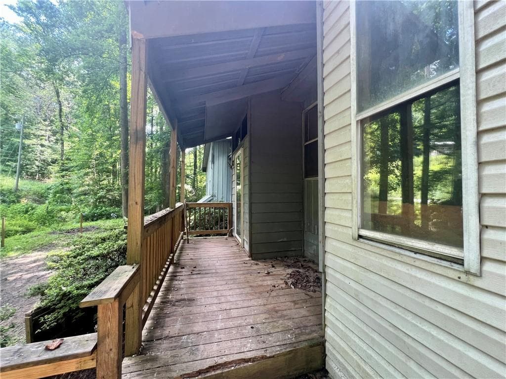3 bedroom, 1 bathroom, 1,655 sq ft single family residence for sale at 345 Banner Circle, Ellijay, GA 30540 — photo 7