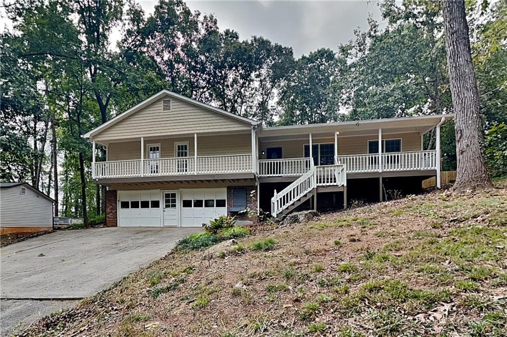 3 bedroom, 2 bathroom, 1,456 sq ft single family residence for rent at 316 Pioneer Circle, Woodstock, GA 30188 for $2,300 a month