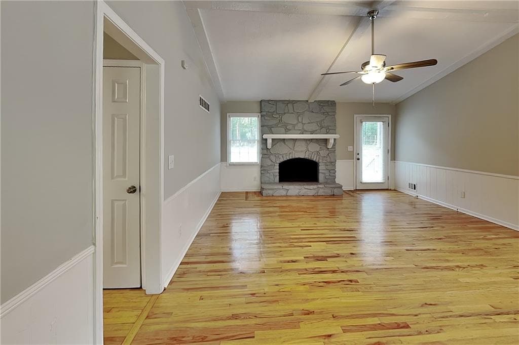 3 bedroom, 2 bathroom, 1,456 sq ft single family residence for rent at 316 Pioneer Circle, Woodstock, GA 30188 for $2,300 a month — photo 2
