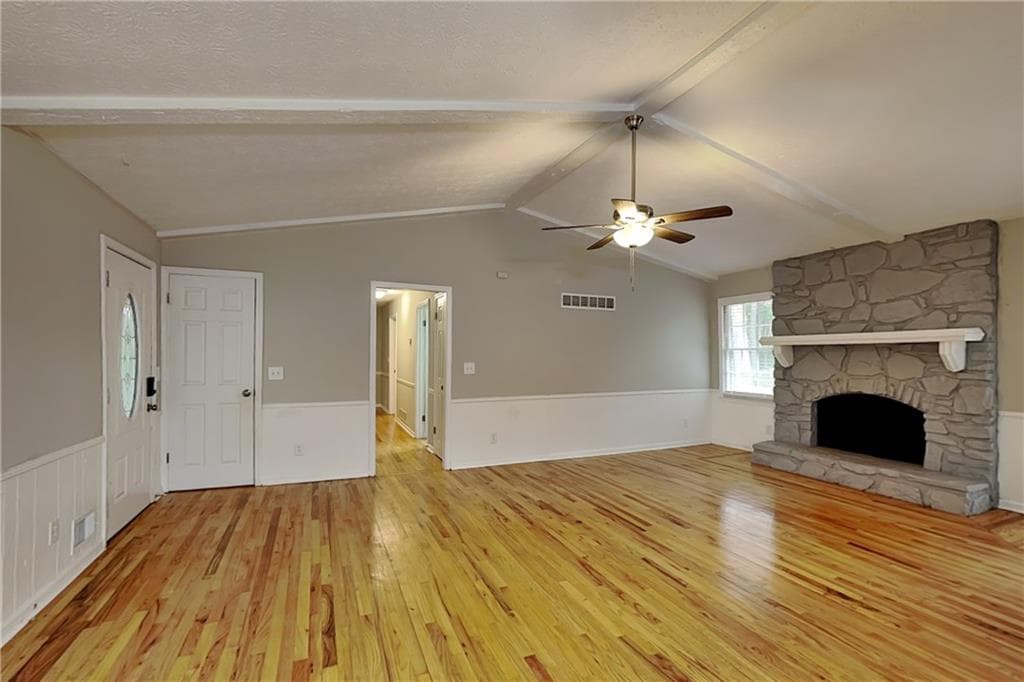 3 bedroom, 2 bathroom, 1,456 sq ft single family residence for rent at 316 Pioneer Circle, Woodstock, GA 30188 for $2,300 a month — photo 4