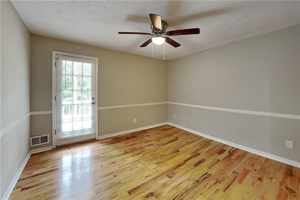 3 bedroom, 2 bathroom, 1,456 sq ft single family residence for rent at 316 Pioneer Circle, Woodstock, GA 30188 for $2,300 a month — photo 10