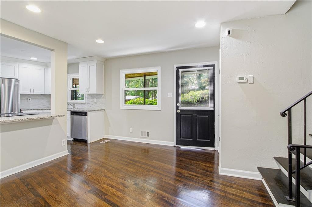 4 bedroom, 2 bathroom, 1,517 sq ft single family residence for sale at 3454 Primrose Place, Decatur, GA 30032 — photo 7