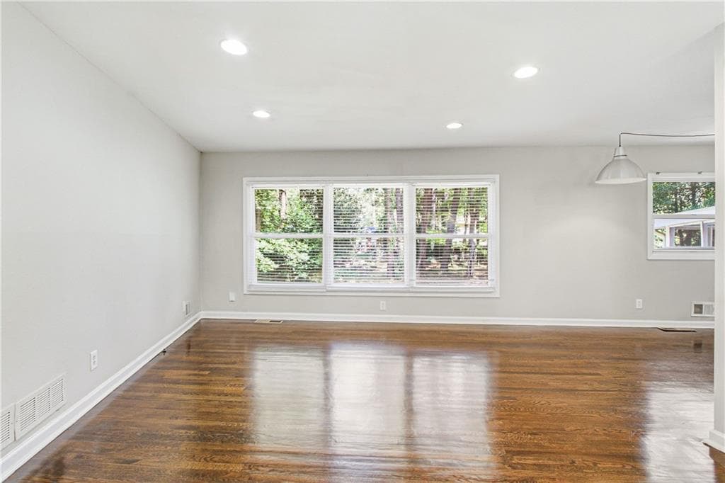 4 bedroom, 2 bathroom, 1,517 sq ft single family residence for sale at 3454 Primrose Place, Decatur, GA 30032 — photo 8