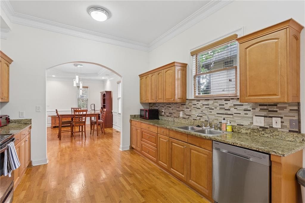 3 bedroom, 3 bathroom, 2,192 sq ft single family residence for rent at 649 Peeples Street, Atlanta, GA 30310 for $2,400 a month — photo 7