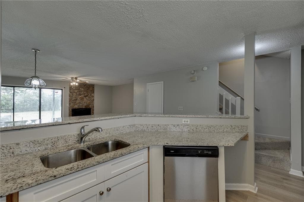 2 bedroom, 3 bathroom, 1,392 sq ft townhouse for rent at 3241 Tennington Place, Lawrenceville, GA 30044 for $1,650 a month — photo 5