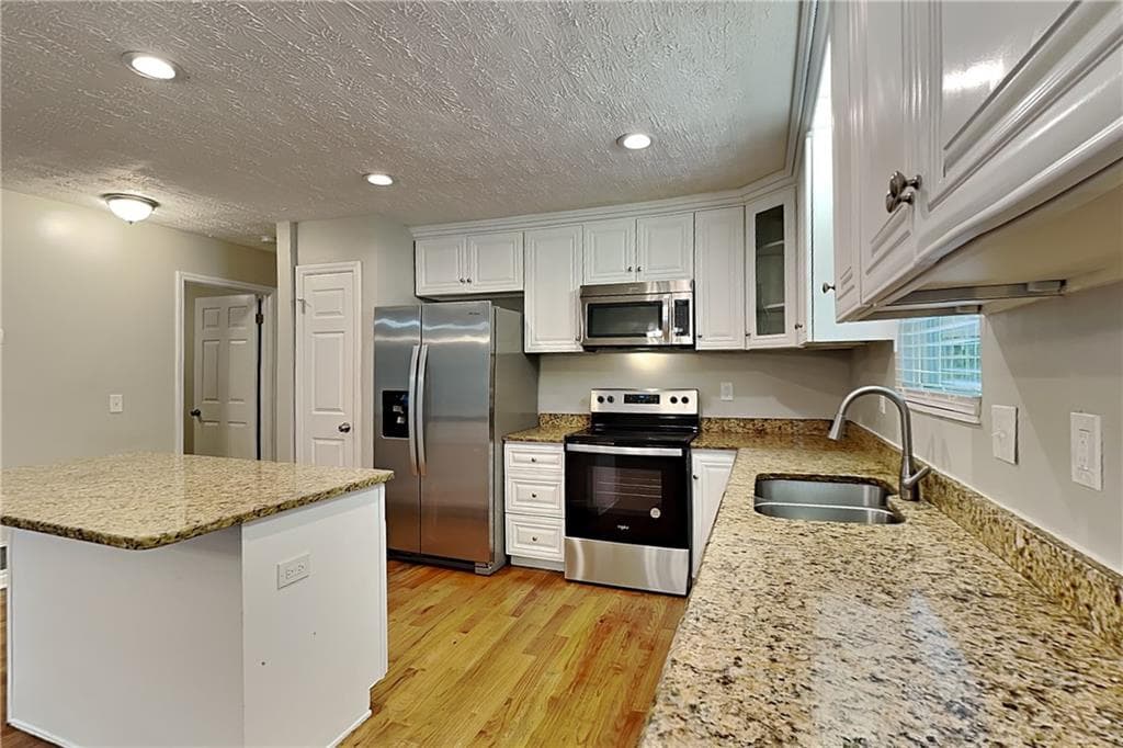 3 bedroom, 2 bathroom, 1,352 sq ft single family residence for rent at 4414 Treeline Way, Douglasville, GA 30135 for $1,840 a month — photo 5