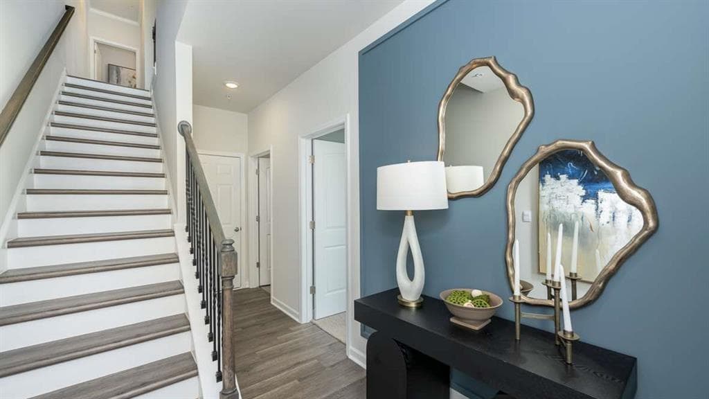 4 bedroom, 4 bathroom, 1,798 sq ft townhouse for sale at 302 Laurel Lane, Hapeville, GA 30354 — photo 2
