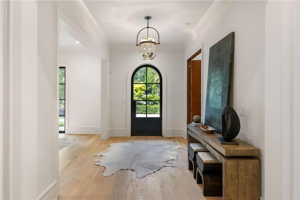 6 bedroom, 7 bathroom, 7,228 sq ft single family residence for sale at 1347 W Wesley Road, Atlanta, GA 30327 — photo 2