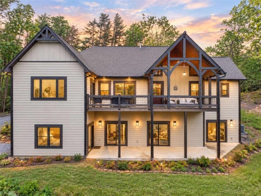 4 bedroom, 5 bathroom, 3,942 sq ft single family residence for sale at 528 Cloudland Drive, Ellijay, GA 30536 — photo 3
