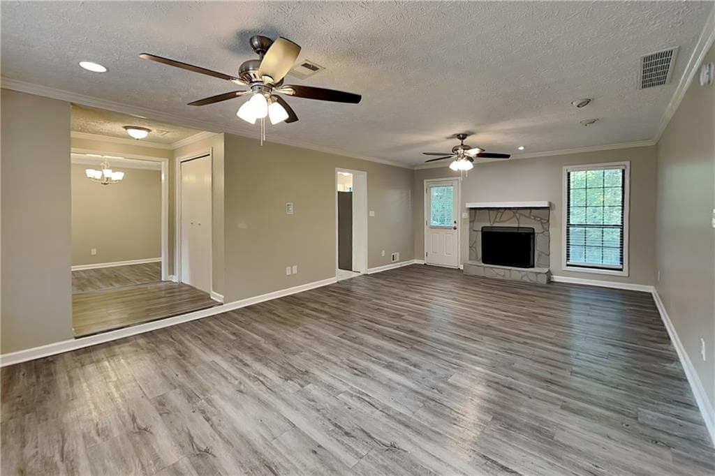 3 bedroom, 2 bathroom, 1,465 sq ft single family residence for rent at 4364 S Landing Drive, Marietta, GA 30066 for $2,500 a month — photo 4