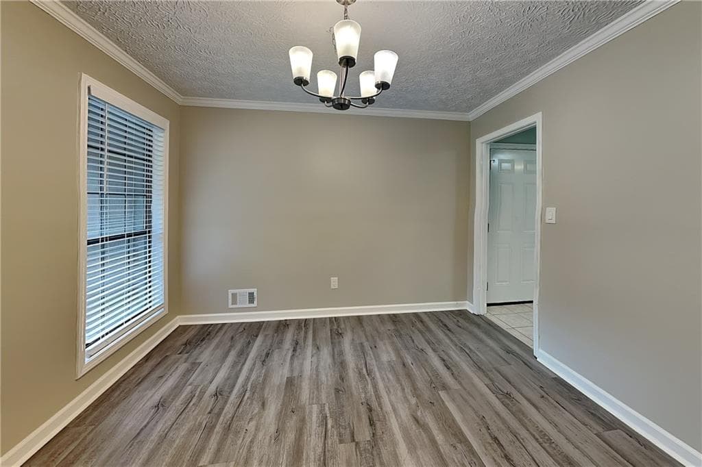3 bedroom, 2 bathroom, 1,465 sq ft single family residence for rent at 4364 S Landing Drive, Marietta, GA 30066 for $2,500 a month — photo 7