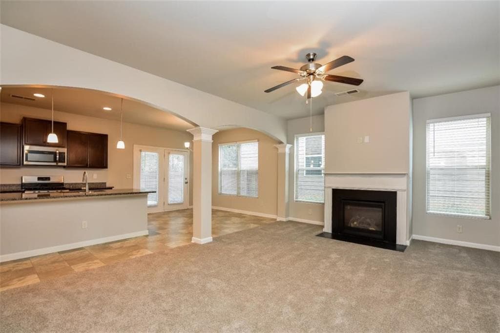 4 bedroom, 3 bathroom, 2,172 sq ft single family residence for sale at 5097 Rapahoe Trail, Atlanta, GA 30349 — photo 9