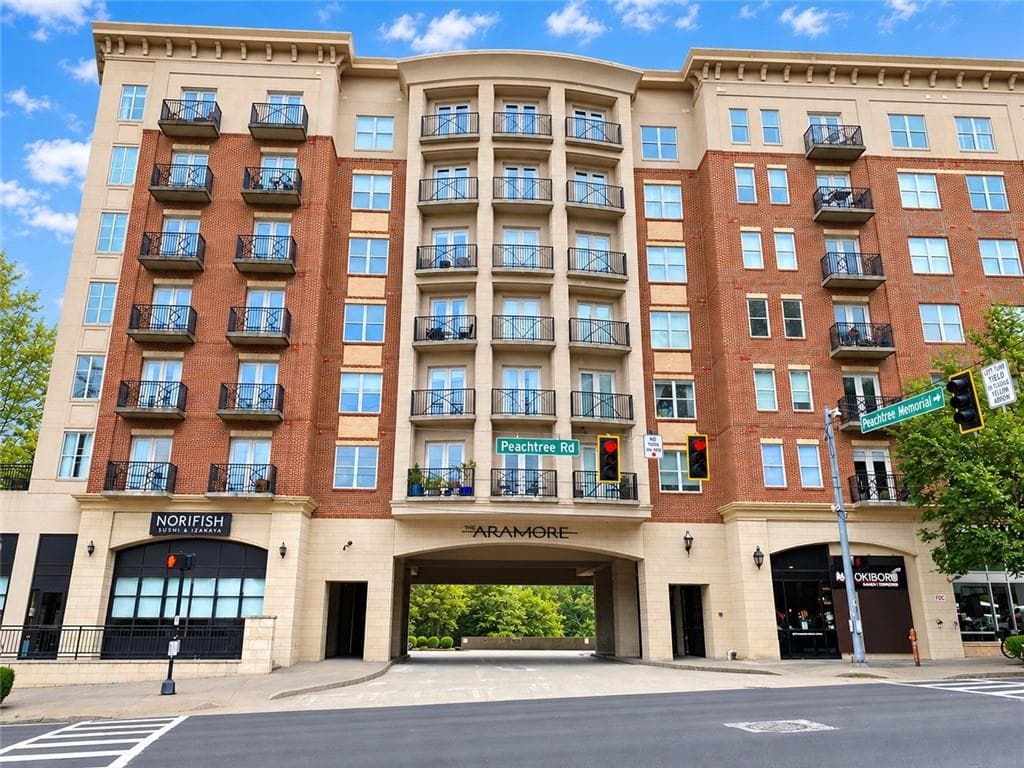 1 bedroom, 1 bathroom, 601 sq ft condominium for sale at 2277 Peachtree Road 401, Atlanta, GA 30309