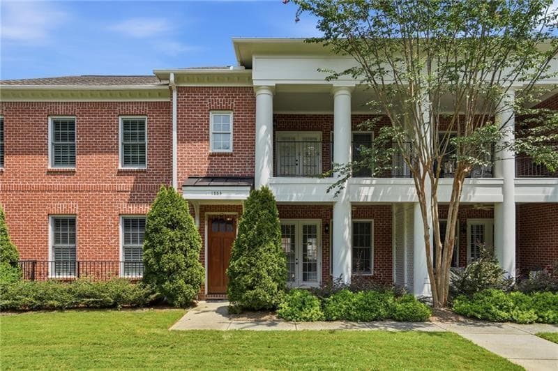 4 bedroom, 4 bathroom, 3,051 sq ft condominium for rent at 1883 Manor Estate, Atlanta, GA 30341 for $3,700 a month — photo 1 of 32