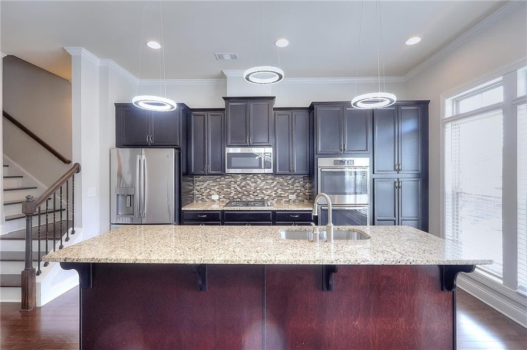 4 bedroom, 4 bathroom, 1,788 sq ft townhouse for rent at 1306 Harris Way, Brookhaven, GA 30319 for $4,200 a month — photo 1 of 34