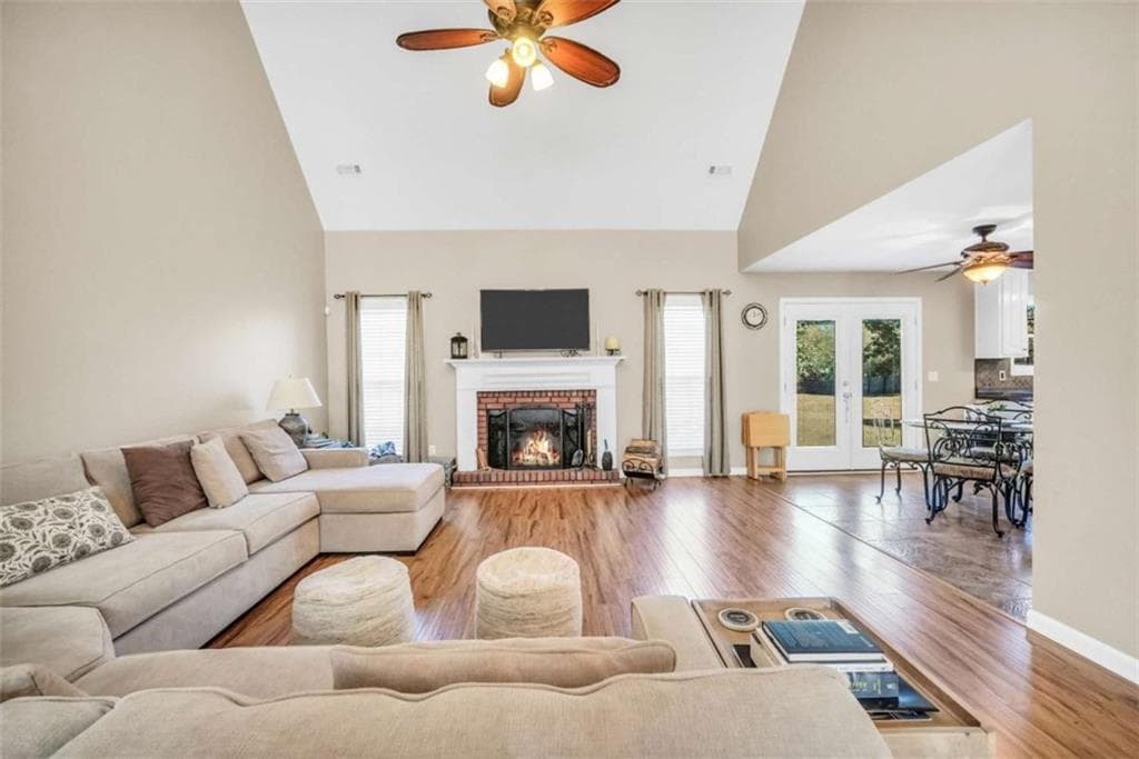 4 bedroom, 3 bathroom, 3,047 sq ft single family residence for sale at 1307 Regatta Way, Mcdonough, GA 30252 — photo 5