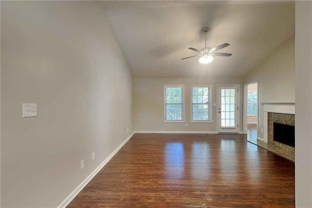 3 bedroom, 2 bathroom, 1,685 sq ft single family residence for rent at 365 Telford Drive, Sugar Hill, GA 30518 for $2,300 a month — photo 4