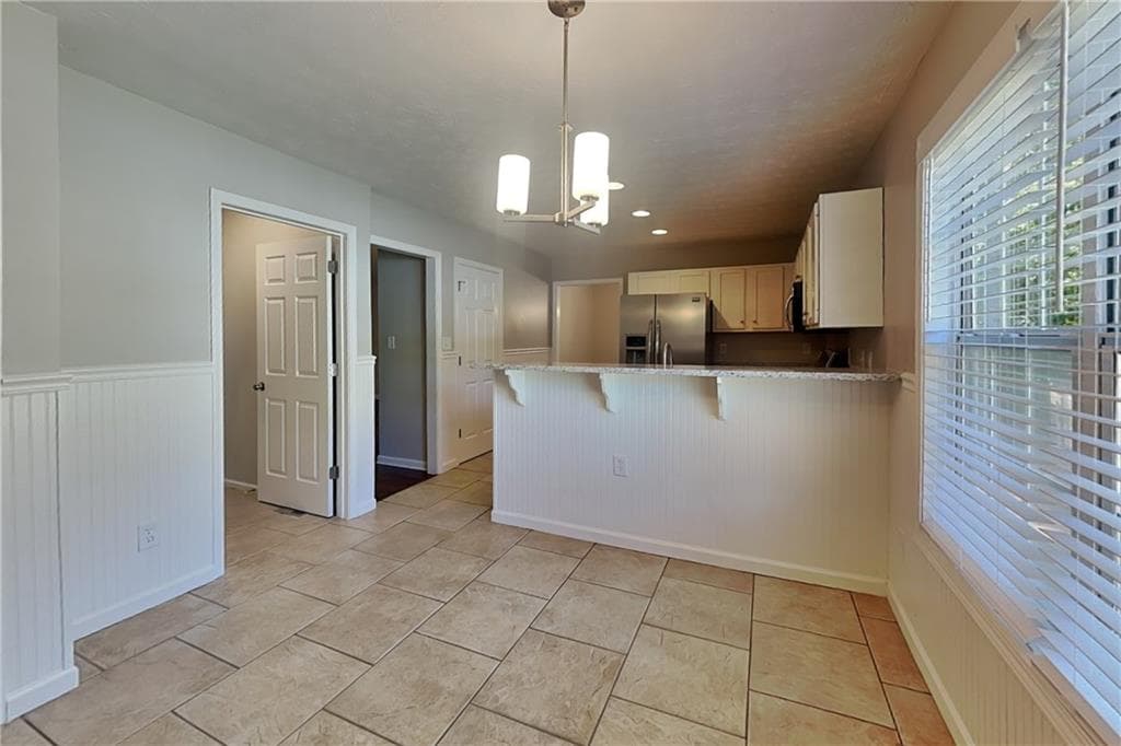 3 bedroom, 2 bathroom, 1,685 sq ft single family residence for rent at 365 Telford Drive, Sugar Hill, GA 30518 for $2,300 a month — photo 6