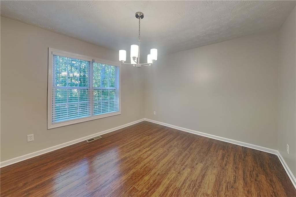 3 bedroom, 2 bathroom, 1,685 sq ft single family residence for rent at 365 Telford Drive, Sugar Hill, GA 30518 for $2,300 a month — photo 7
