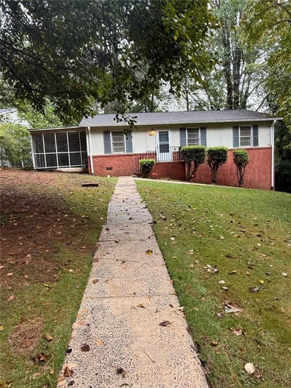 3 bedroom, 2 bathroom, 1,120 sq ft single family residence for rent at 840 James Street, Marietta, GA 30060 for $1,795 a month — photo 1 of 22