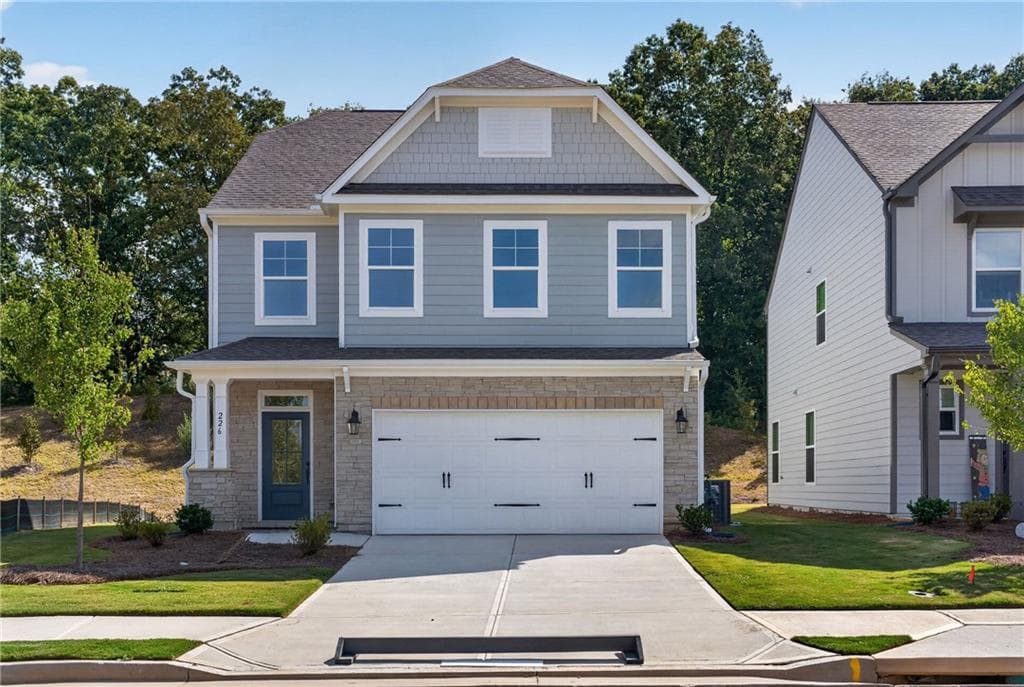 3 bedroom, 3 bathroom, 2,381 sq ft single family residence for sale at 226 Trace Bluff, Dawsonville, GA 30534