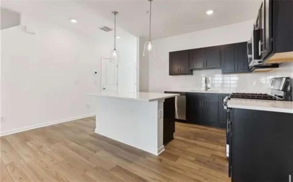3 bedroom, 3 bathroom, 1,507 sq ft townhouse for rent at 2106 Stillhaven Place, Douglasville, GA 30135 for $2,150 a month — photo 7