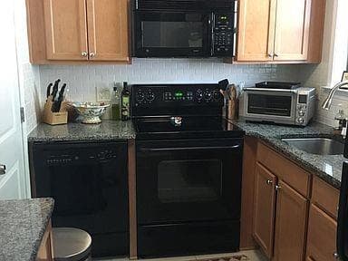 3 bedroom, 2 bathroom, 1,176 sq ft condominium for rent at 1689 Briarcliff Road 4, Atlanta, GA 30306 for $1,985 a month — photo 7