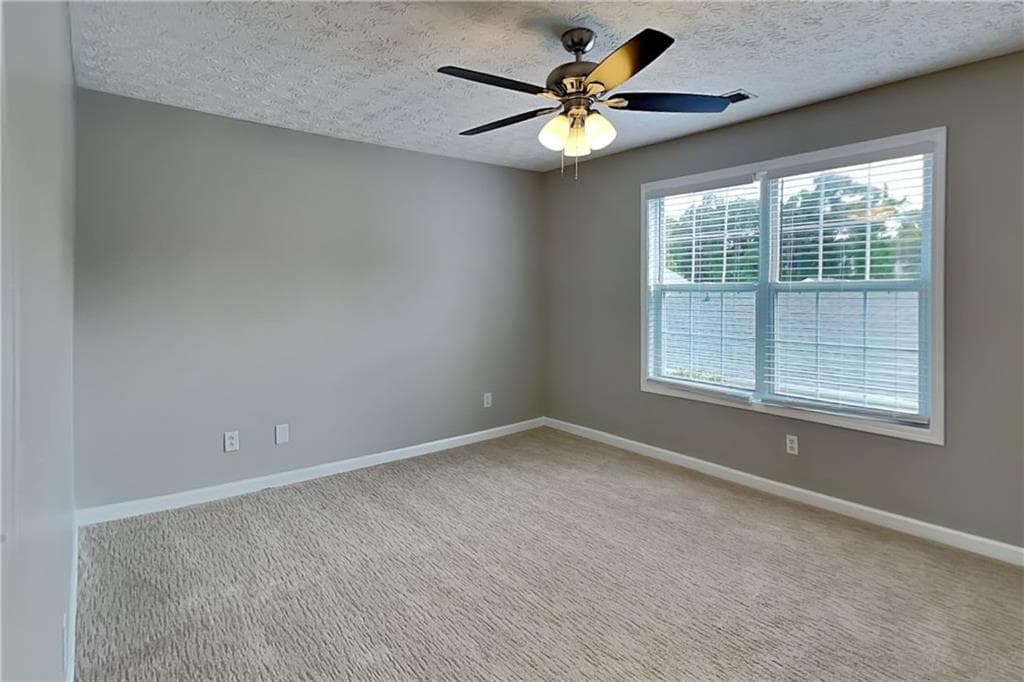 3 bedroom, 3 bathroom, 1,221 sq ft single family residence for rent at 709 Bedford Court, Woodstock, GA 30188 for $2,050 a month — photo 9