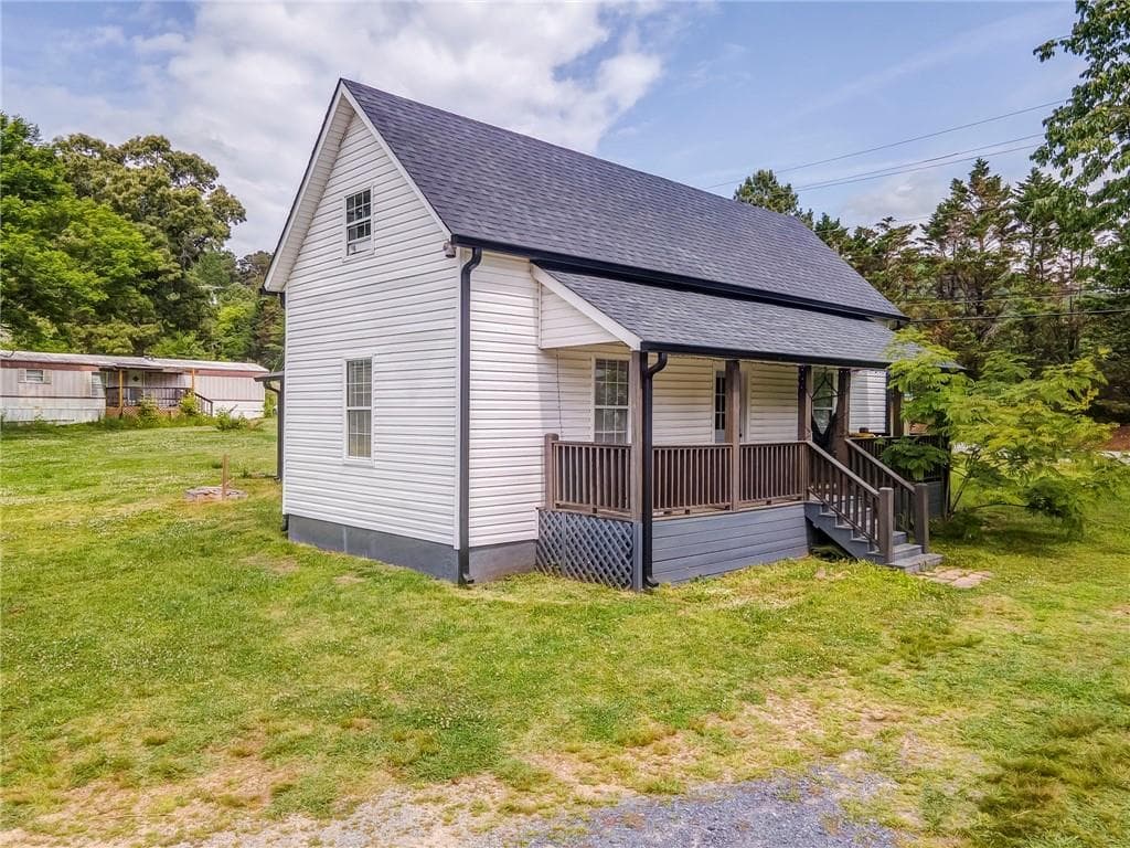 3 bedroom, 2 bathroom, 1,480 sq ft single family residence for sale at 400 Sam Love Road, Rocky Face, GA 30740 — photo 4