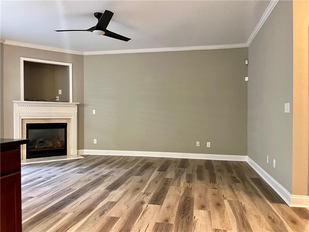 2 bedroom, 3 bathroom, 2,222 sq ft townhouse for rent at 300 Snowgoose Court, Alpharetta, GA 30022 for $2,900 a month — photo 4