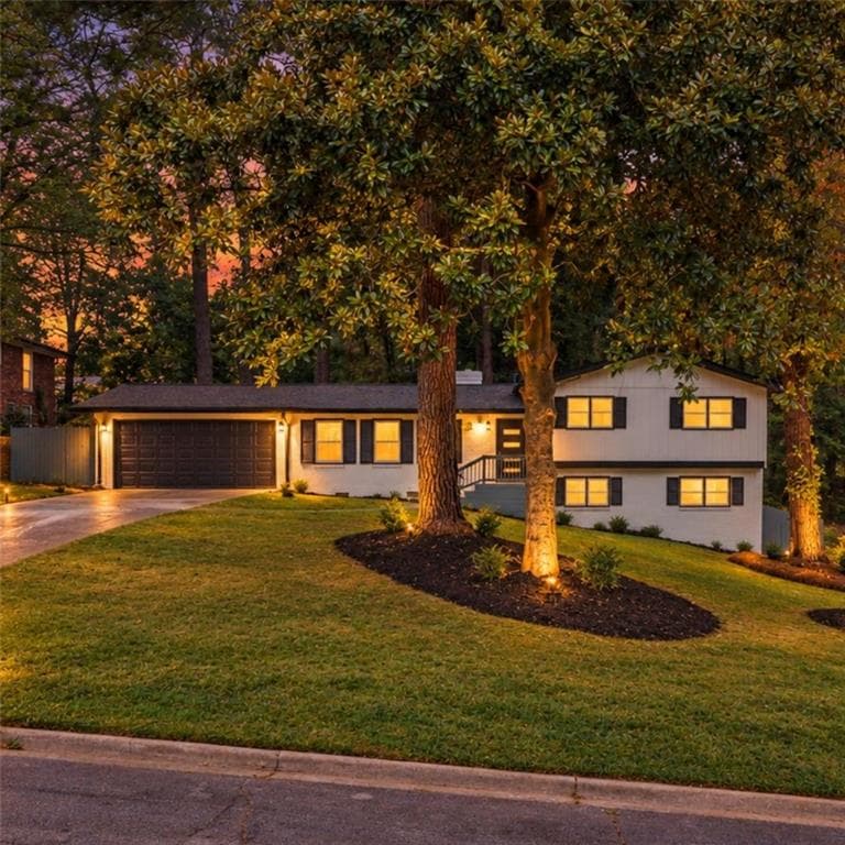 5 bedroom, 3 bathroom, 2,061 sq ft single family residence for sale at 2921 Pine Valley Circle, East Point, GA 30344 — photo 1 of 51