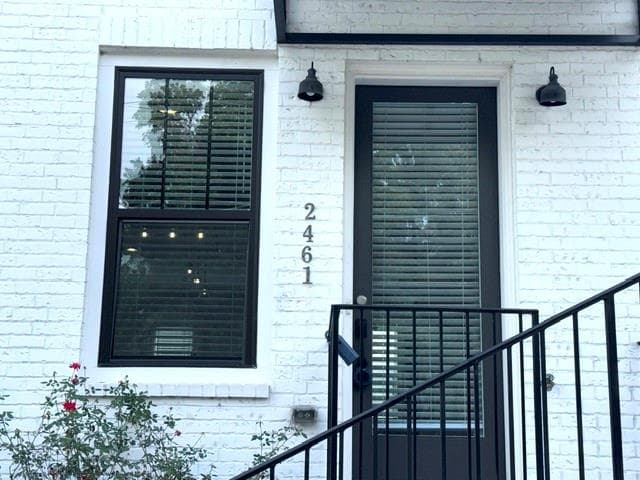 3 bedroom, 4 bathroom, 2,175 sq ft townhouse for sale at 2461 Sycamore Road, Atlanta, GA 30318
